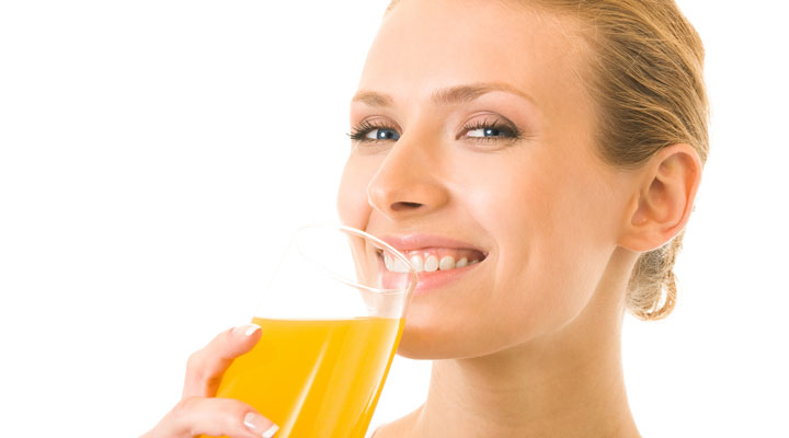 beber líquidos durante a refeição beber líquidos durante a refeição