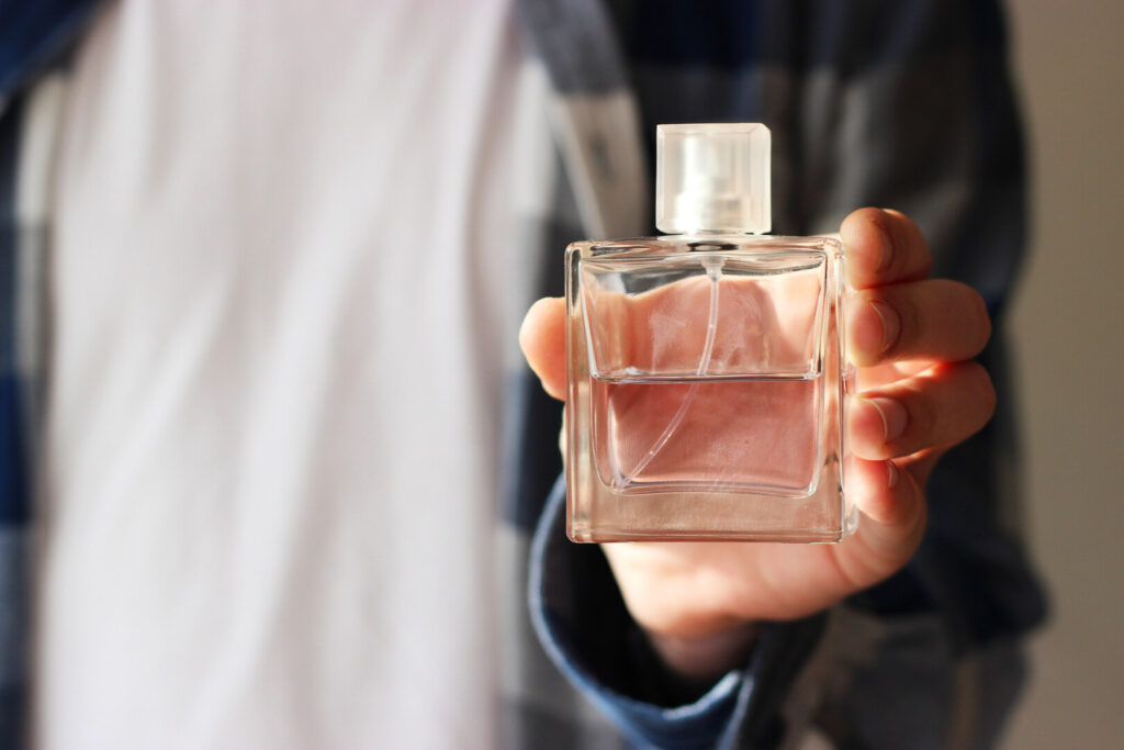 Perfumes Masculinos: Elegância e Carisma em Cada Essência